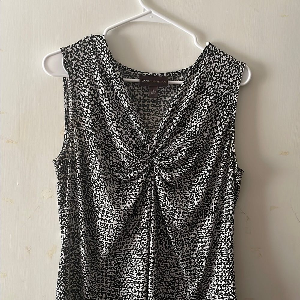 Black and White Patterned Women's Top